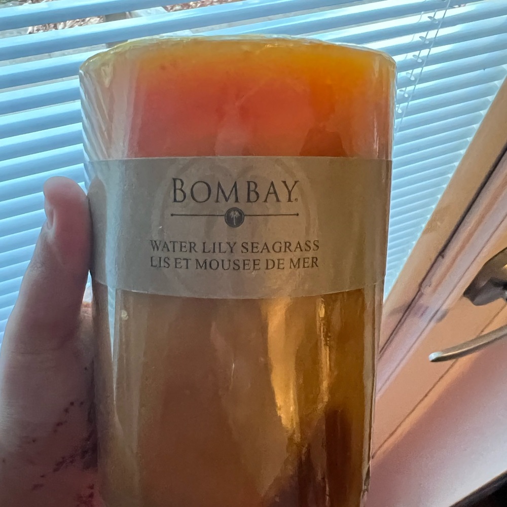 Bombay Pillar Candle